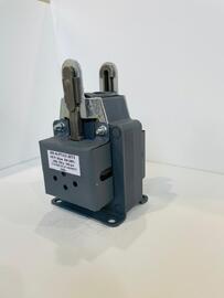 Электромагнит ЭМ44-3711 - pemash.ru - Екатеринбург